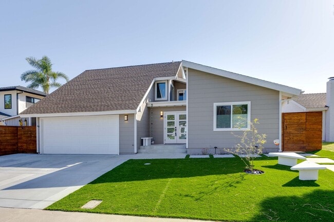 Building Photo - Enjoy the view from this 4 bedroom home with solar and overlooking the lagoon in quiet neighborhood