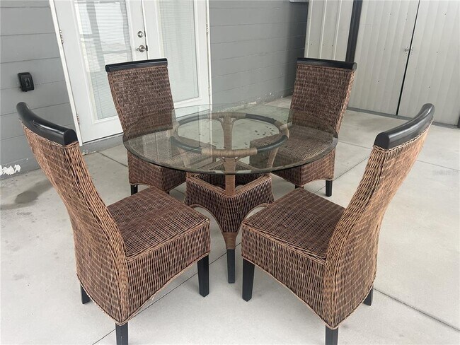 Building Photo - 1742 S 8th St