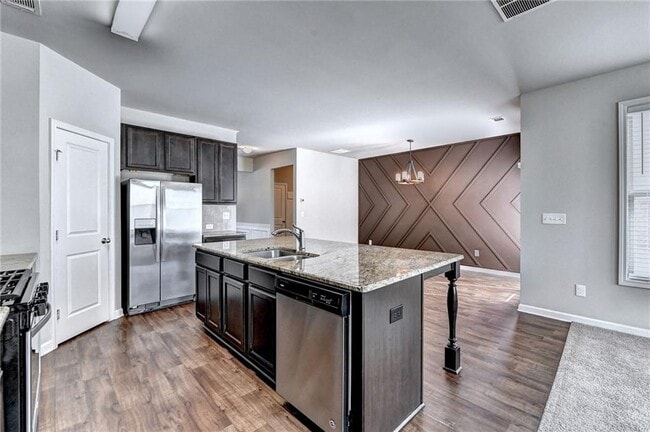 Building Photo - 2409 Ivy Meadow Ln
