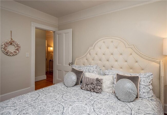 Building Photo - 1 Pell St