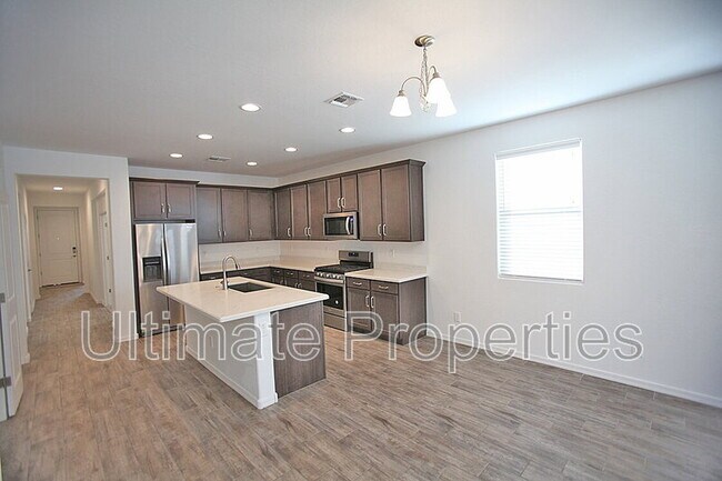 Building Photo - 12624 W Nogales Dr