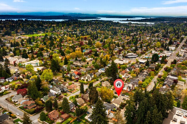 Building Photo - 8502 15th Ave NE