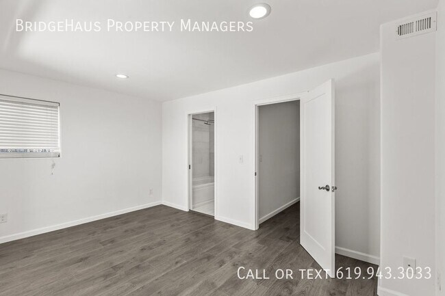 Building Photo - Stunning 3-Bedroom Condo + Bonus Room & Pa...