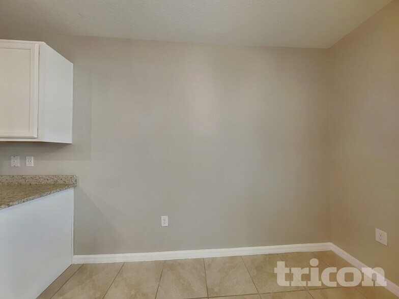 Building Photo - 3108 Bethpage Loop