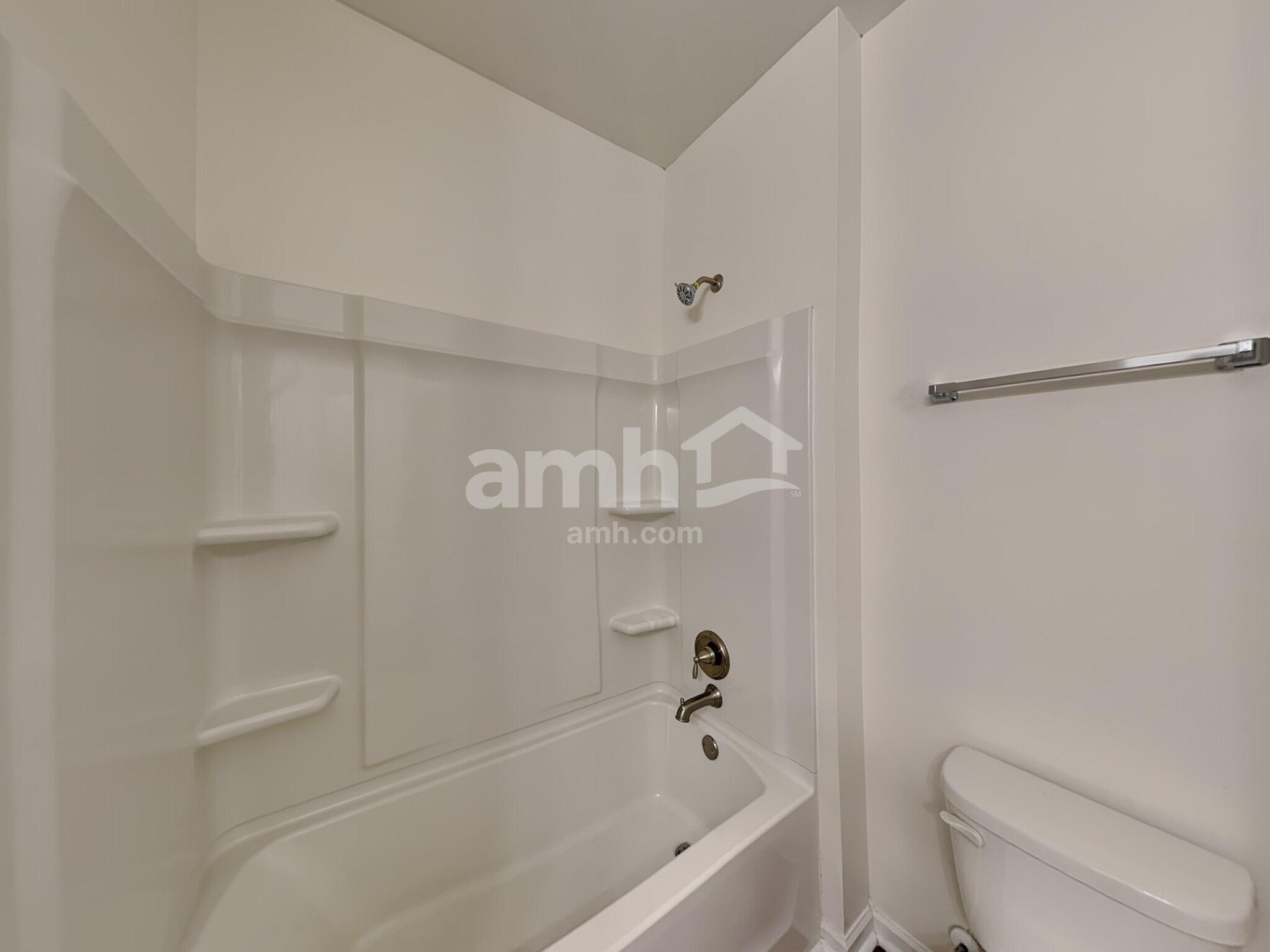 Building Photo - 3021 Golf Creek