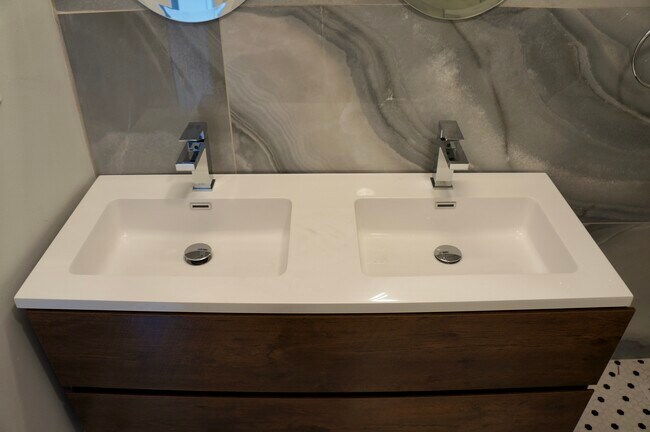 Building Photo - 712 Morgan St