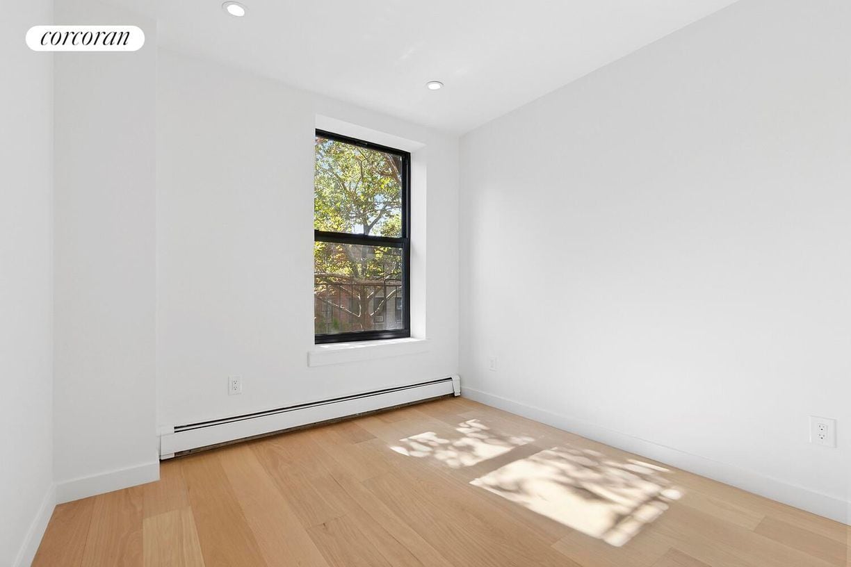 Building Photo - 119 Wyckoff St