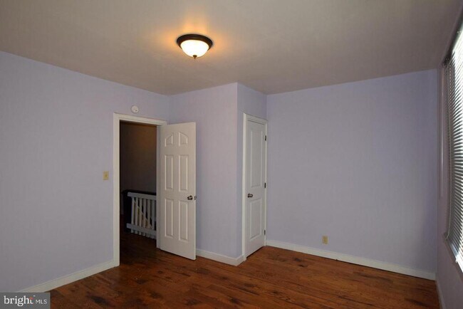 Building Photo - 537 Wildwood Pkwy