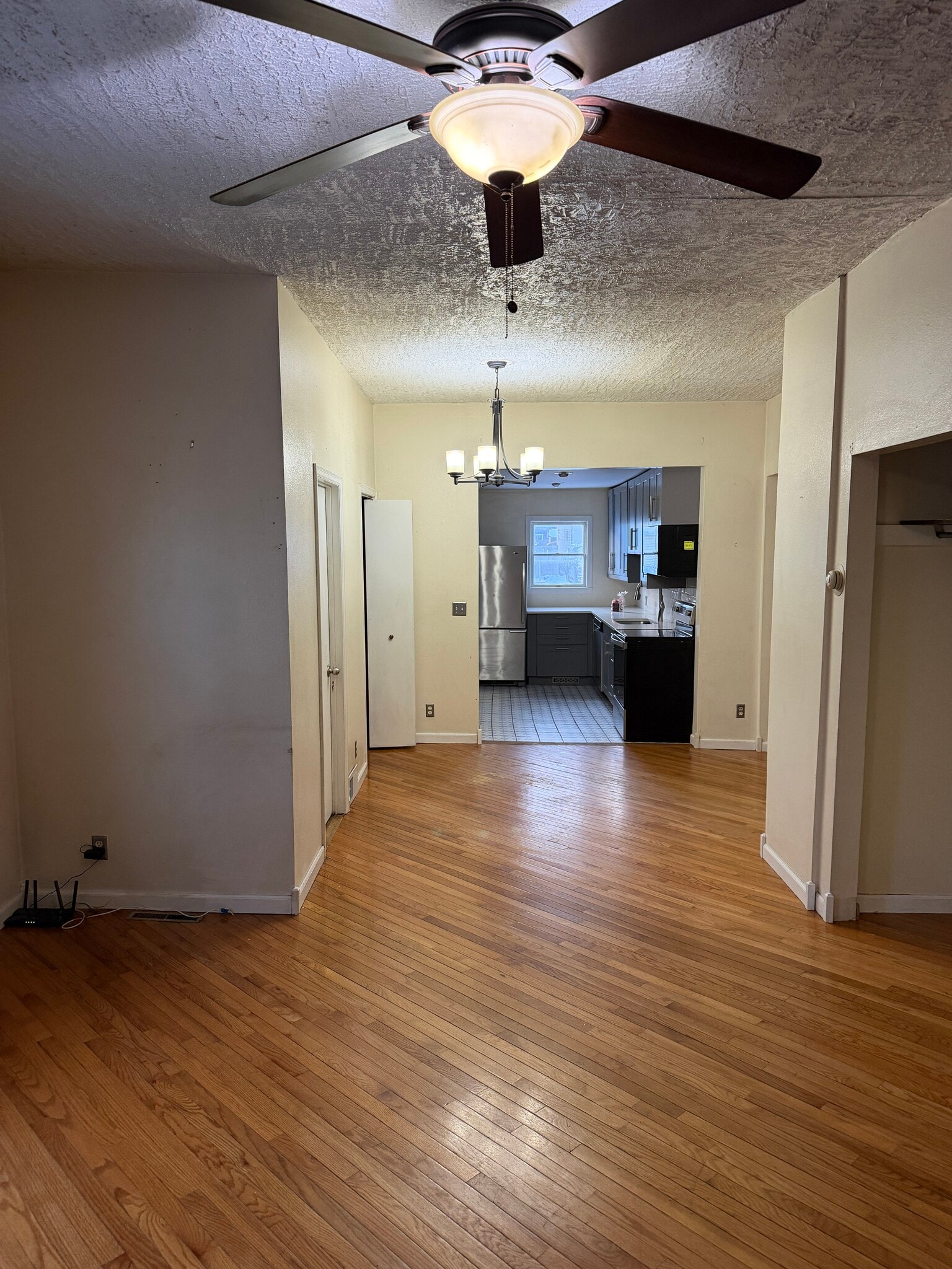 Dining space - 3714 Stevens Ave