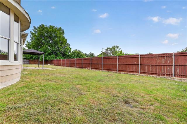 Building Photo - 6001 Madeline Ln