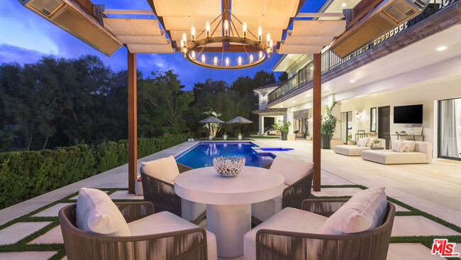 Building Photo - 6110 Merritt Dr