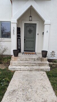 Building Photo - 385 E 2nd S St