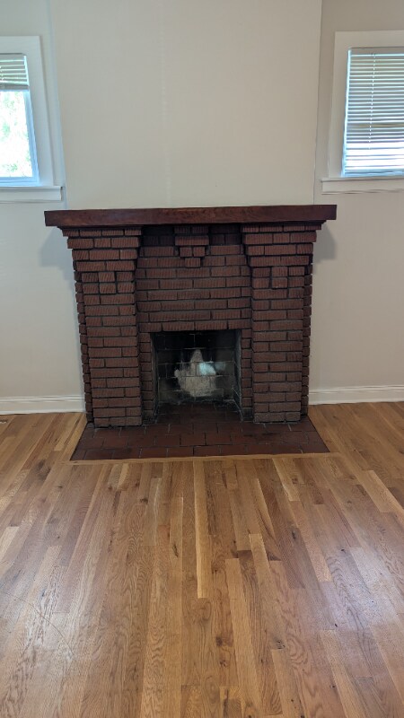 Building Photo - 615 Burr Oak St