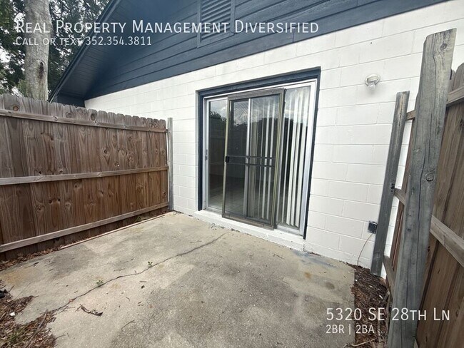 Building Photo - 5320 SE 28th Ln