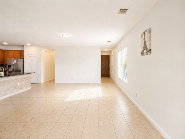Building Photo - 18611 White Ash Ln