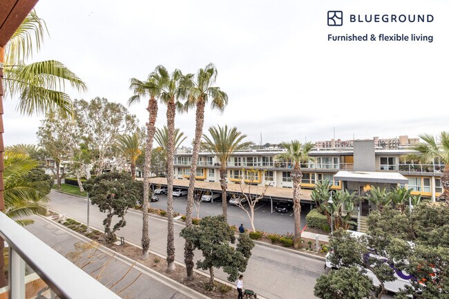 Building Photo - 14035 Tahiti Way