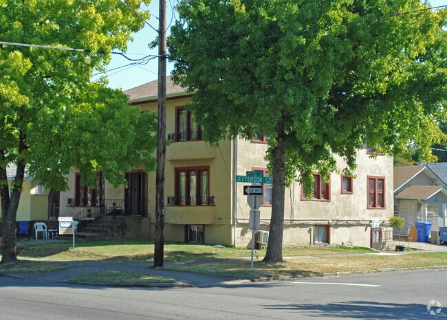 Building Photo - 1710 Capitol St NE