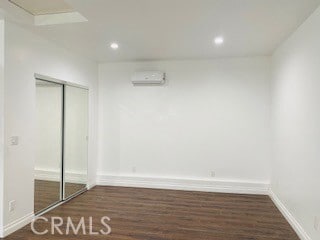 Building Photo - 1713 E Almanac Dr