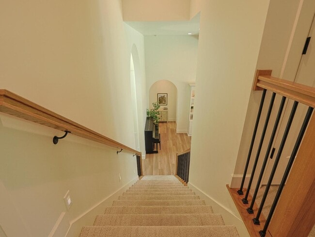 Building Photo - 1485 N 1050 E
