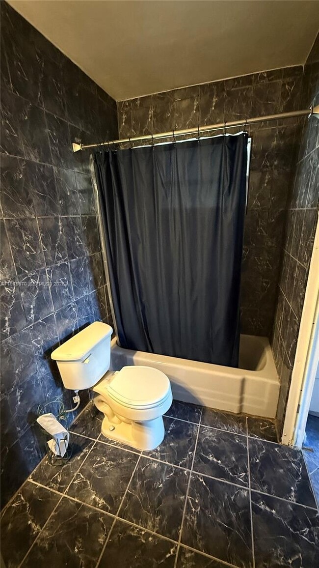 Building Photo - 7961 Orleans St