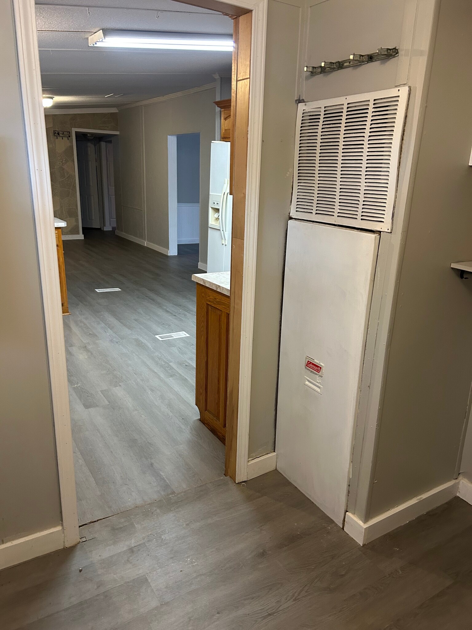 Building Photo - 503 Vanzant Rd