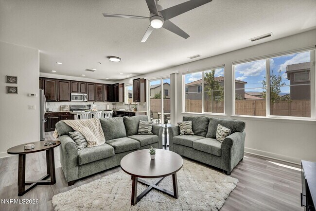 Building Photo - 10677 Foxberry Park Dr