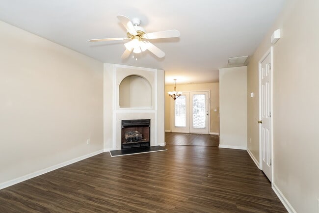 Building Photo - 5012 St Charles Dr