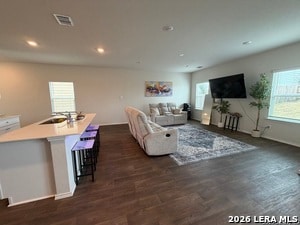 Building Photo - 5712 Hartley Home