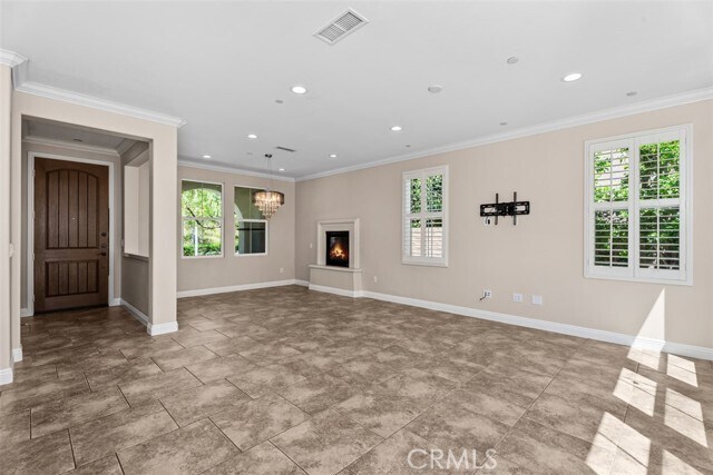 Building Photo - 2992 E Coalinga Dr
