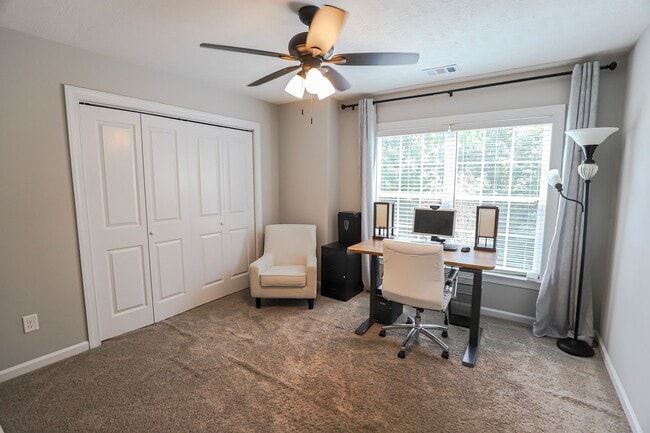 Building Photo - 2603 Waites Dr