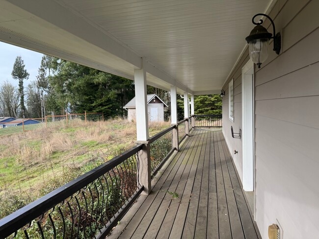 Building Photo - 184 Capitol Ridge Rd