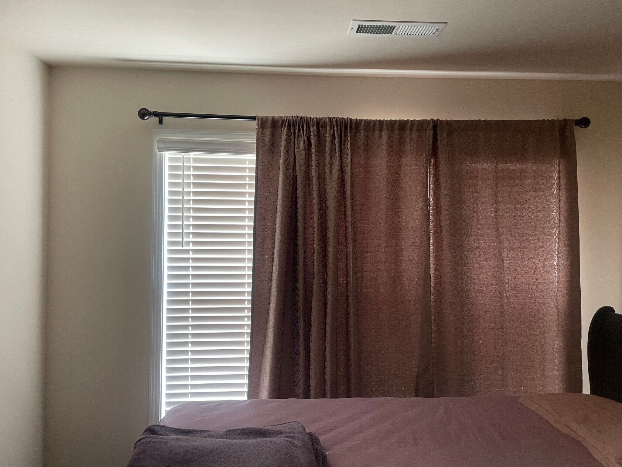 Building Photo - Room in Townhome on Citadel Ave
