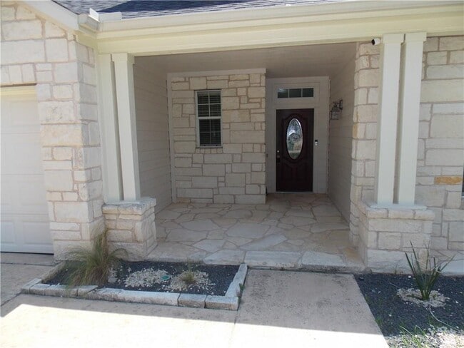 Building Photo - 20961 Mandrake Dr