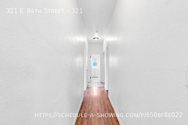 Building Photo - 321 E 84th St
