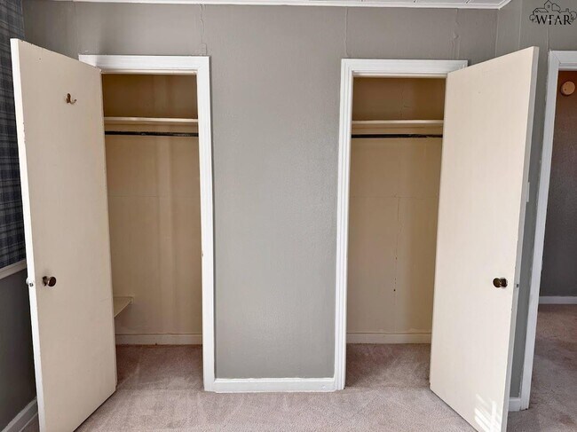 Building Photo - 3402 Grant St