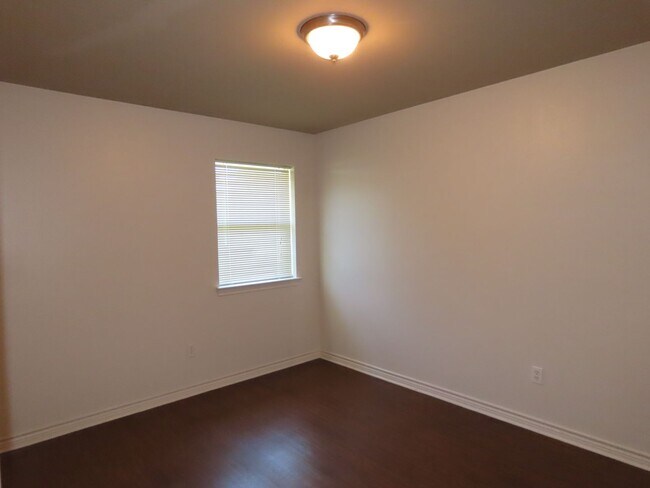 Building Photo - 15494 FM 849