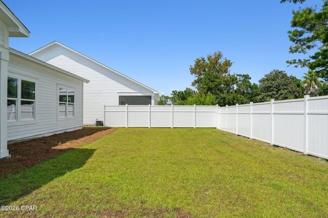 Building Photo - 712 Landing Cir