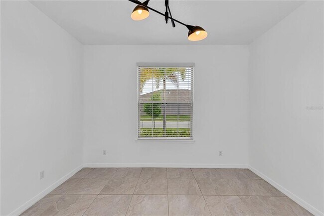 Building Photo - 2759 Mead Ave