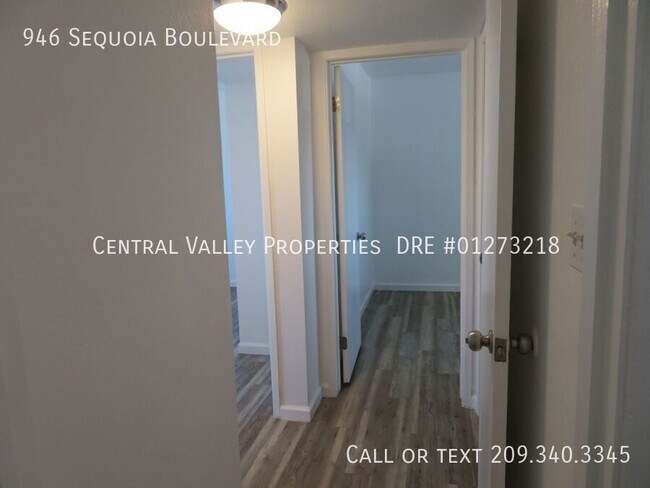 Building Photo - 946 Sequoia Blvd