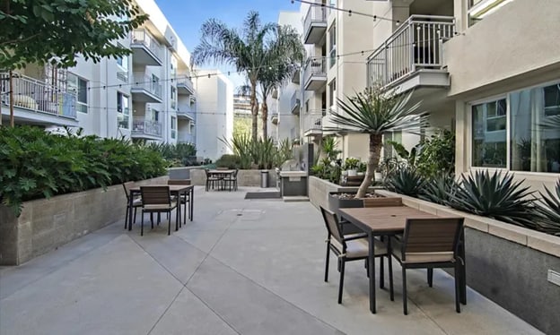 Building Photo - 12655 Bluff Creek Dr