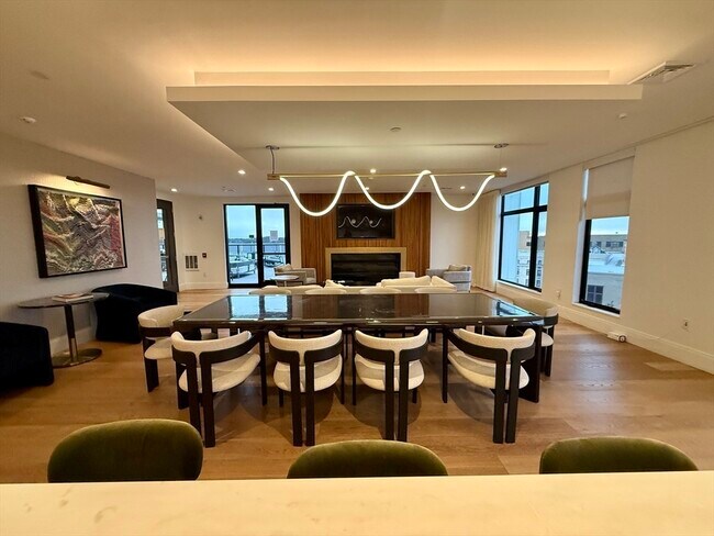 Building Photo - 191 Washington St