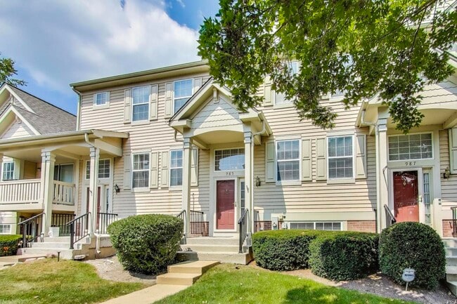 Building Photo - 985 Manchester Cir