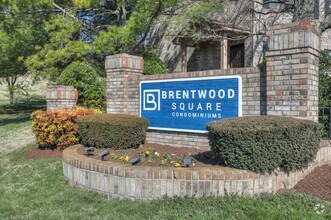 Building Photo - Brentwood Square Condominiums 2 Bed Room
