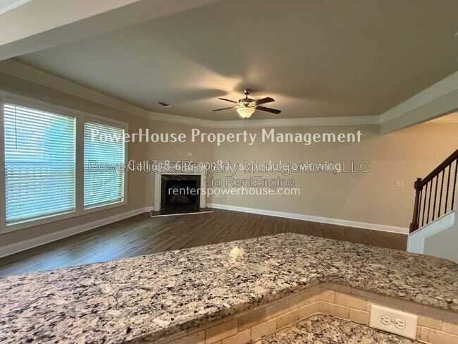 Building Photo - 1045 Township Cir