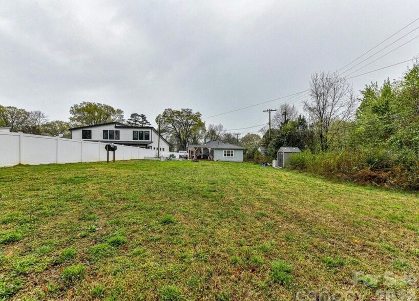 Backyard - 1240 Skyview Rd