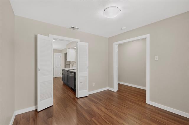 Building Photo - 1717 Japonica Ln