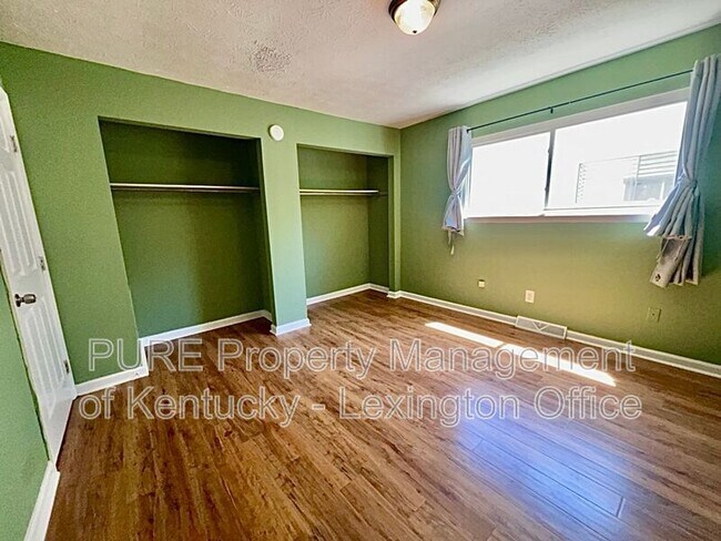 Building Photo - 3628 Bold Bidder Dr