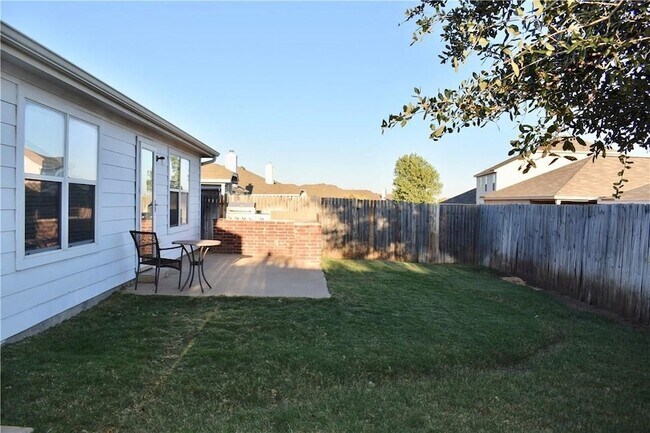 Building Photo - 6245 Trinity Creek Dr