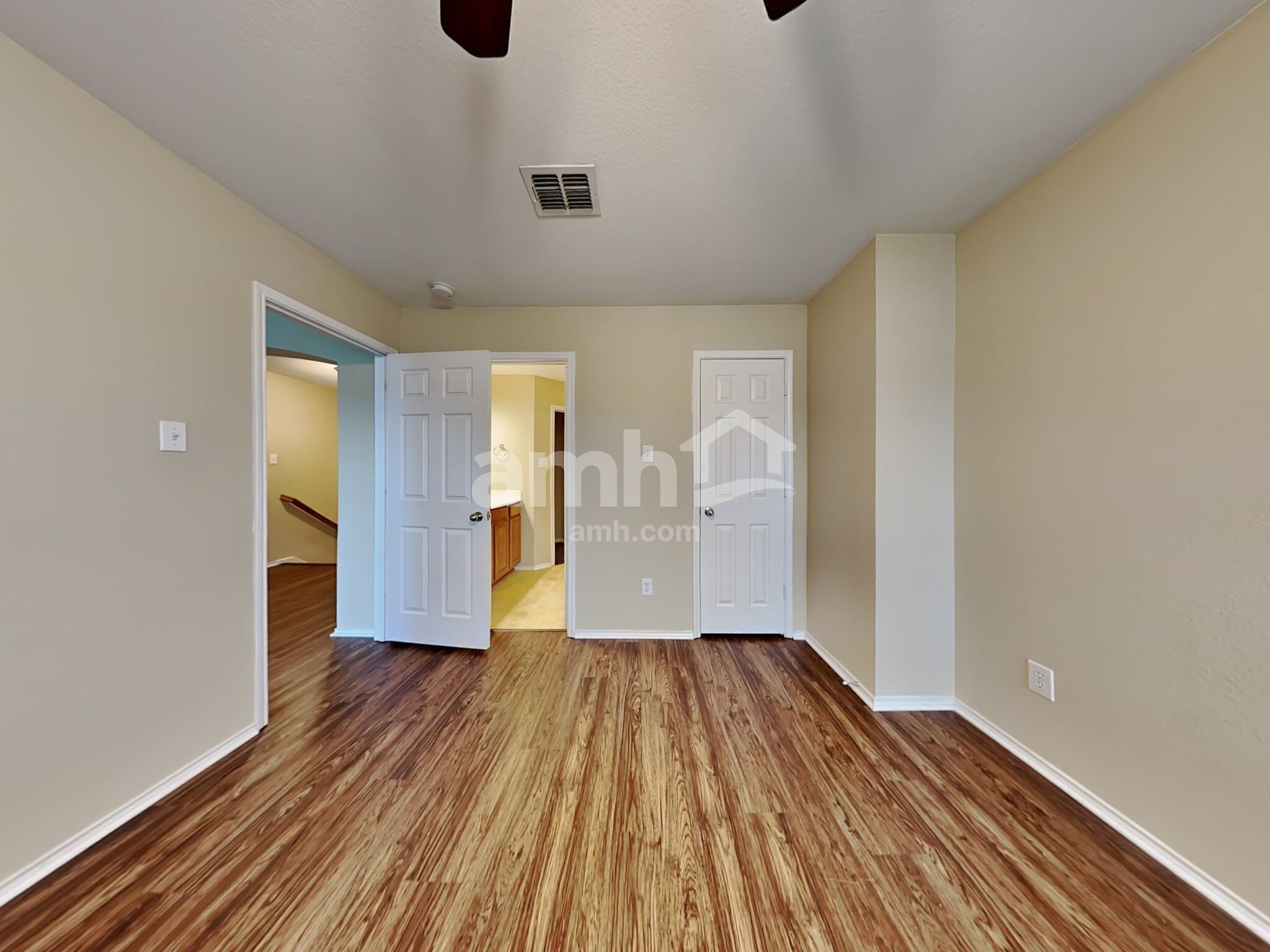 Building Photo - 324 Bayberry Dr