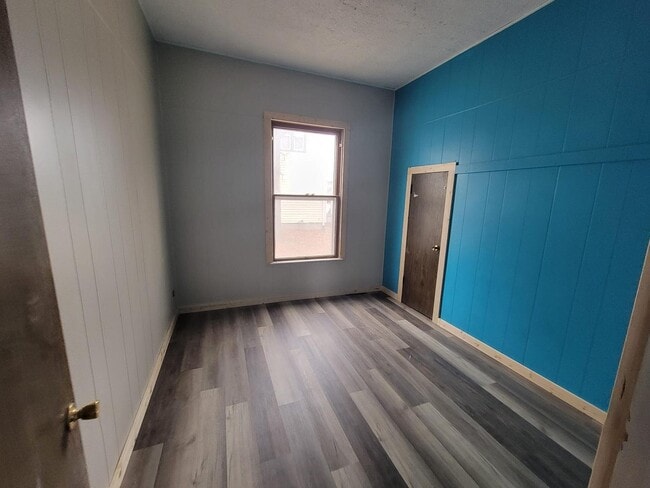 Building Photo - 2411 Harlan St